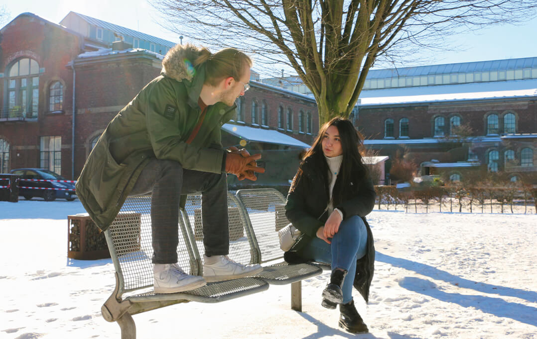 Jugendliche im Gespräch